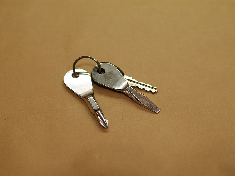 キーホルダーとして簡易jドライバー