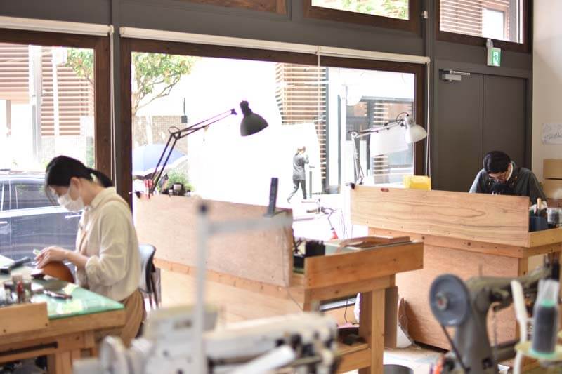 博多の制作風景_製作机