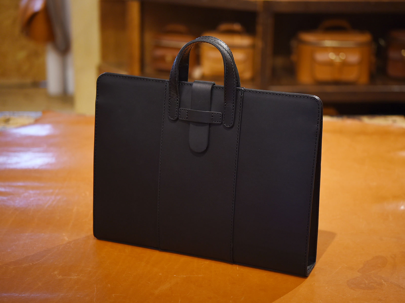 ドラマ「イップス」にヘルツのバッグが使用されました