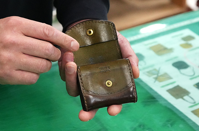 革色グリーンのエイジング例