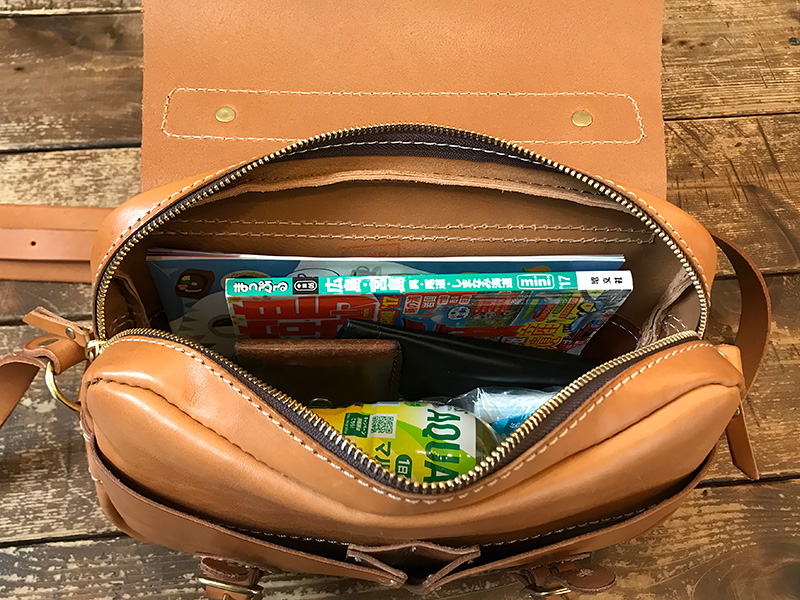 ホリデーウォーカー(BE-2541)　本体収納