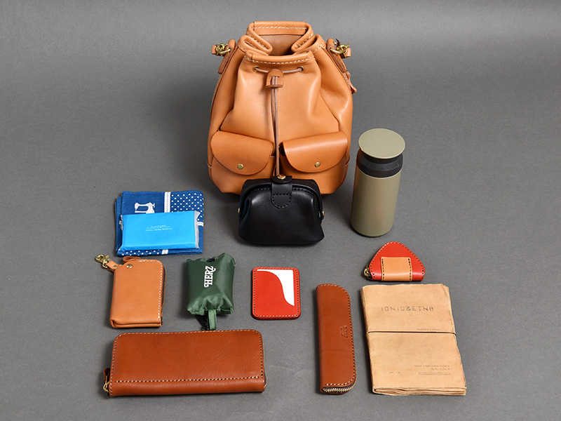 まんぷくショルダー(SND12-05)　本体収納例