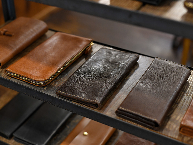 ダブルラウンドファスナー長財布(GS-52)、長財布(GS-26)、長財布(GS-17)