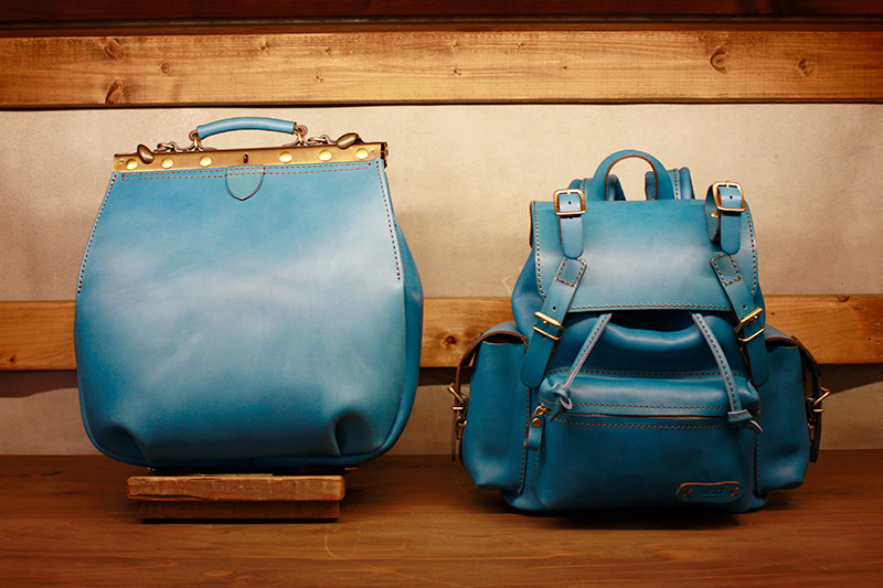 仙台店セルリアンブルー鞄のラインナップ5
