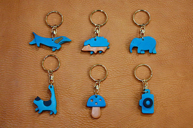 仙台店セルリアンブルー小物のラインナップ9