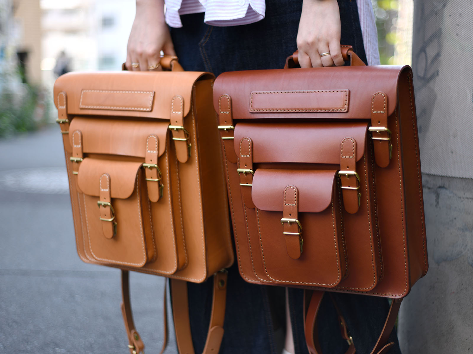 インパクト大！三つのかぶせと五本ベルトのリュック