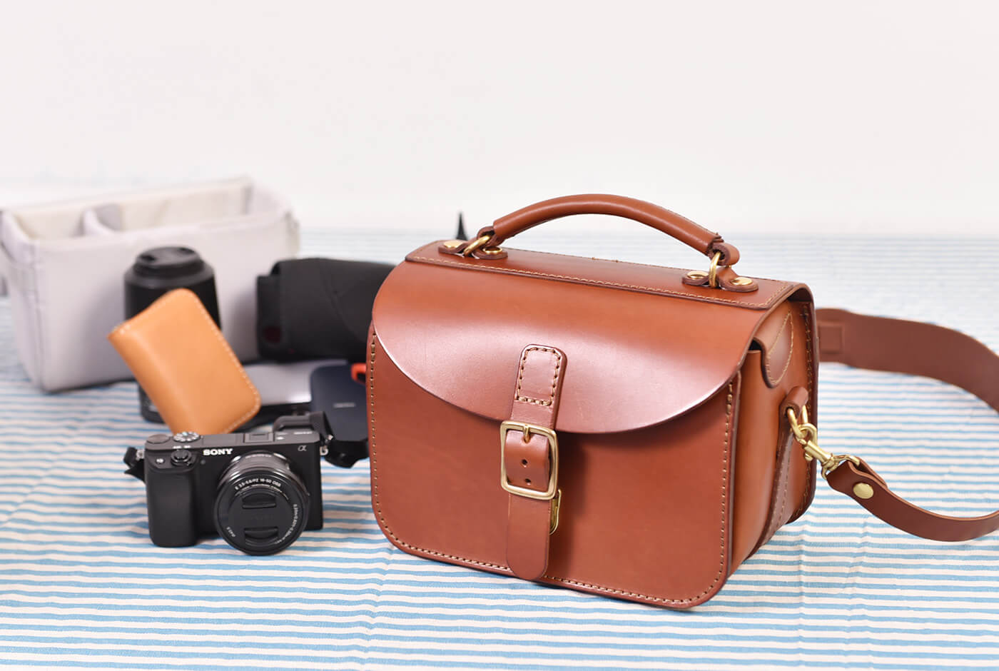 一本ベルトのカメラショルダーバッグ(ASB-2529)