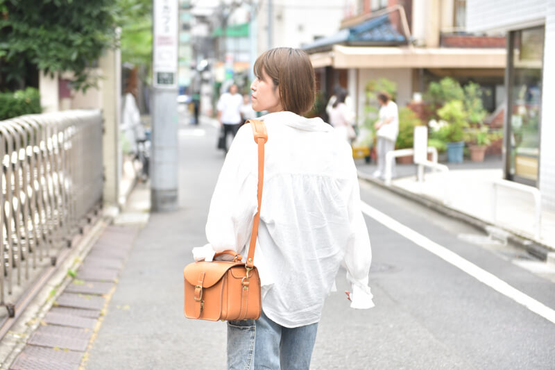 一本ベルトのカメラショルダーバッグ(ASB-2529)_3