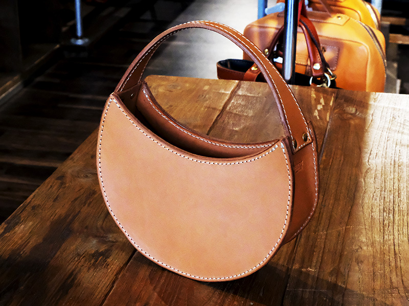 三日月ハンドバッグ(ASB-2515)キャメル