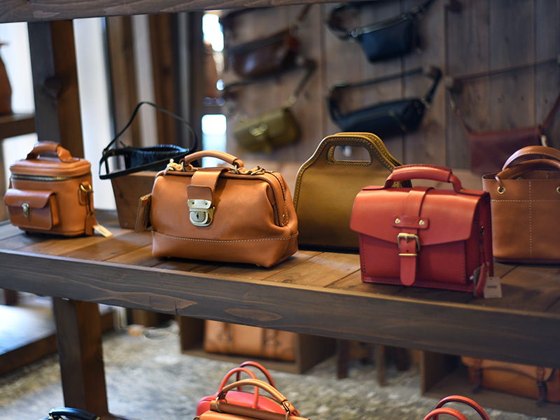 仙台店店内ディスプレイ2