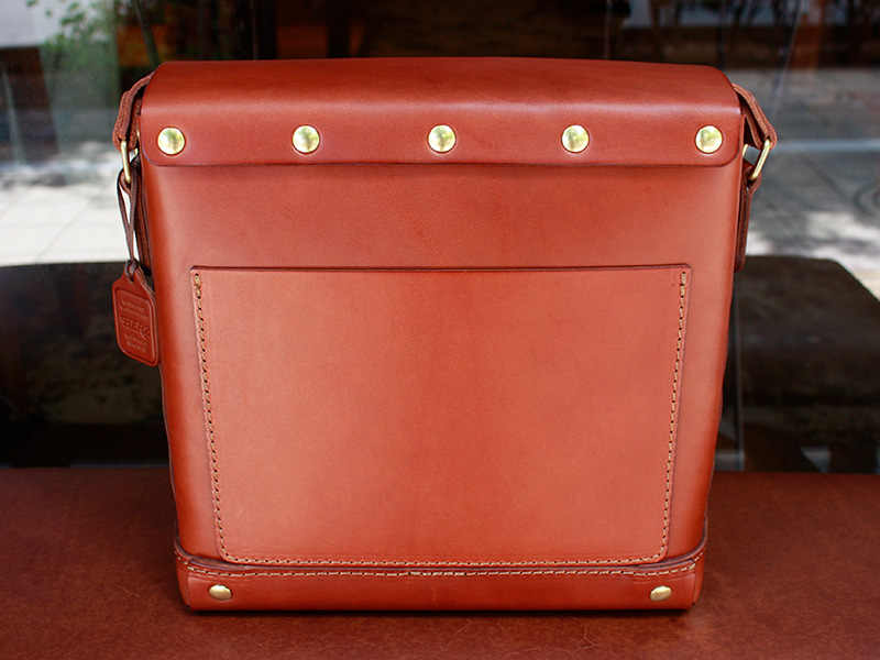 ボックスカシメショルダー(ASB-2511)後面