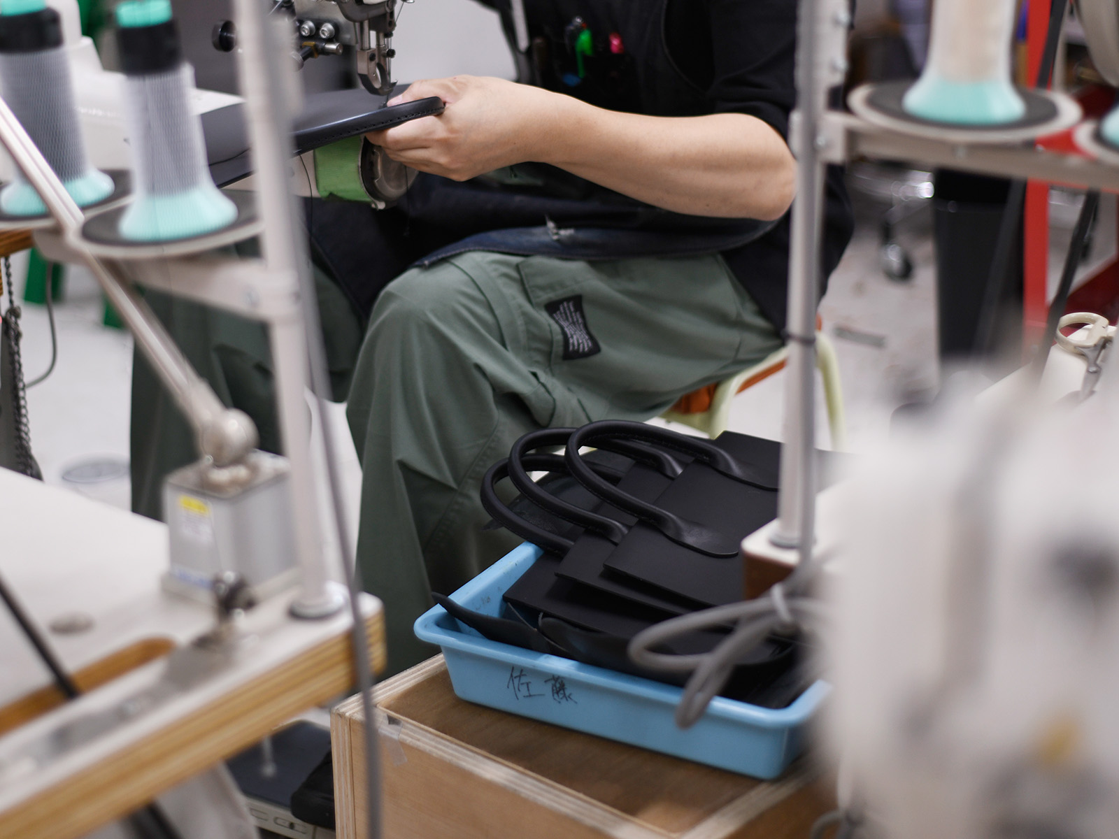 「革と共に ～ASOBI～」オンラインショップの販売締切迫る！