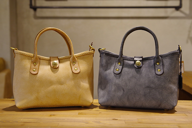 アラスカのトートバッグたち3