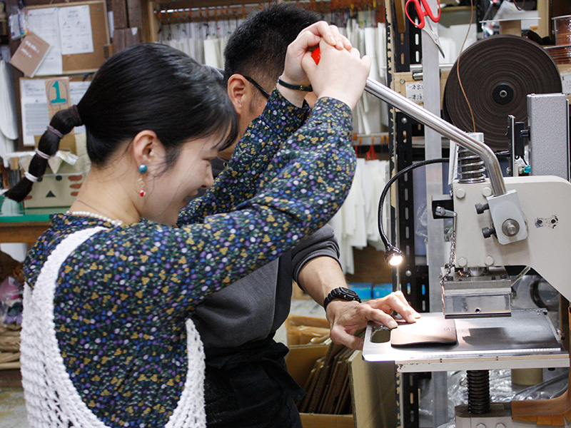 佐々木の製作風景2